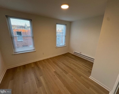 3252 N Hope Street - Photo Thumbnail 5