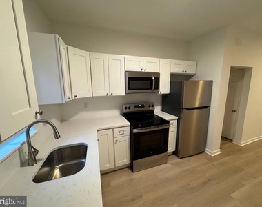 3252 N Hope Street - Photo Thumbnail 12