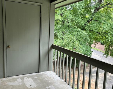 1853 Tryon Drive - Photo Thumbnail 12