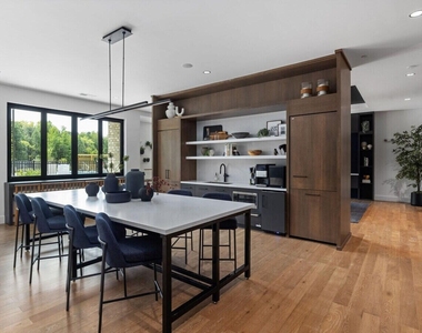 1440 Yellow Desert Way - Photo Thumbnail 2