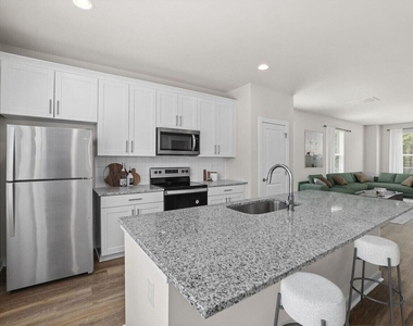 1440 Yellow Desert Way - Photo Thumbnail 15