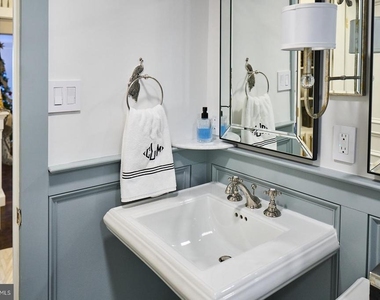 2475 Virginia Avenue Nw - Photo Thumbnail 16