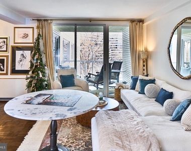 2475 Virginia Avenue Nw - Photo Thumbnail 6