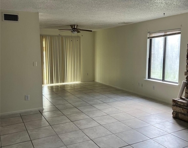 8423 Fathom Cir - Photo Thumbnail 1
