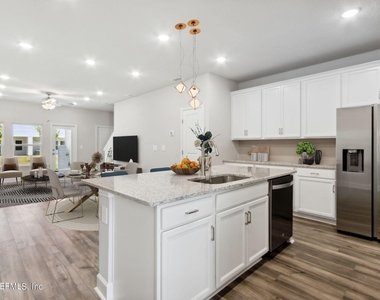 95337 Katherine Street - Photo Thumbnail 6