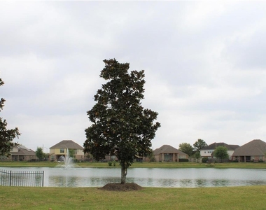 25910 N Lakefair Drive - Photo Thumbnail 24