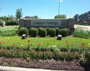 25910 N Lakefair Drive - Photo Thumbnail 23