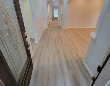 25910 N Lakefair Drive - Photo Thumbnail 3
