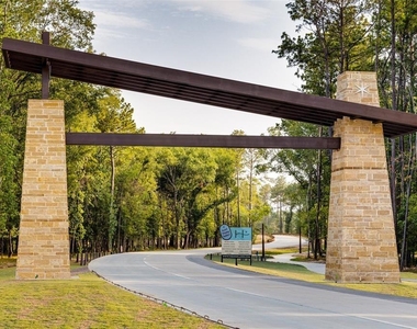 21487 Llano Grande Boulevard - Photo Thumbnail 6
