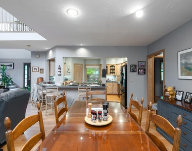 39 Robertson - Photo Thumbnail 16