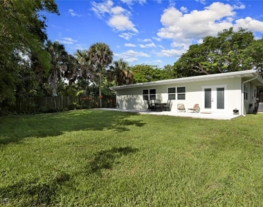 982 13th Street N - Photo Thumbnail 27