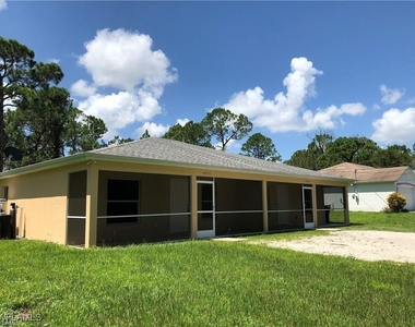 4733 30th Street Sw - Photo Thumbnail 2