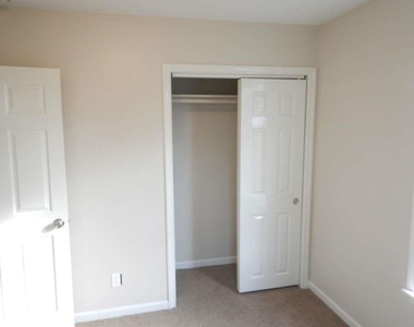 4218 Buck Street - Photo Thumbnail 10