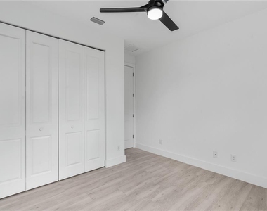 13438 Mcintosh Avenue - Photo Thumbnail 40