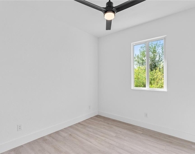 13438 Mcintosh Avenue - Photo Thumbnail 42