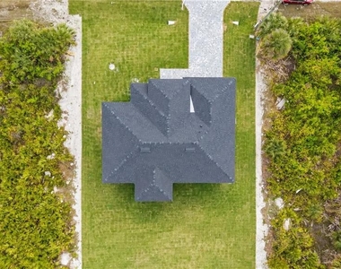 13438 Mcintosh Avenue - Photo Thumbnail 3