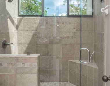 1922 Harbourside Drive - Photo Thumbnail 11