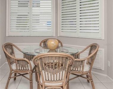 1922 Harbourside Drive - Photo Thumbnail 4
