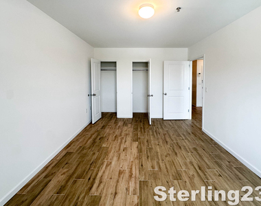 31-72 31st Street - Photo Thumbnail 4