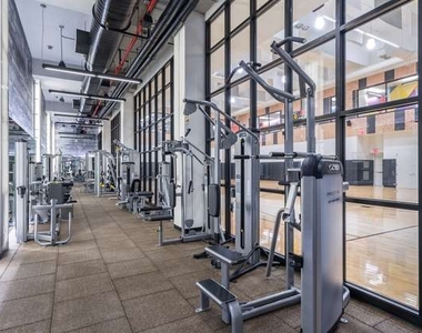 606 West 57th Street - Photo Thumbnail 2