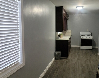 533 Margaret - Photo Thumbnail 1
