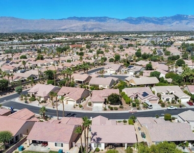 39357 Mirage Circle - Photo Thumbnail 31