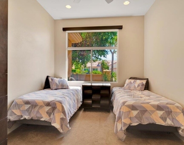 39357 Mirage Circle - Photo Thumbnail 17