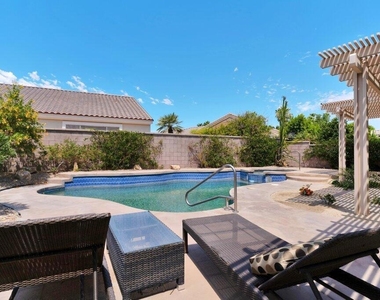 39357 Mirage Circle - Photo Thumbnail 22