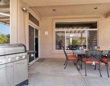 39357 Mirage Circle - Photo Thumbnail 21