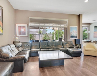 39357 Mirage Circle - Photo Thumbnail 4