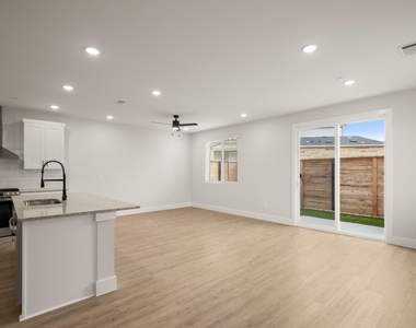17413 Homestead Haven Dr - Photo Thumbnail 3
