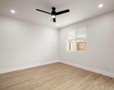 17413 Homestead Haven Dr - Photo Thumbnail 5