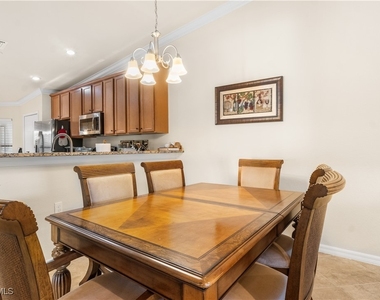 9510 Avellino Way - Photo Thumbnail 5