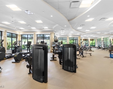 9510 Avellino Way - Photo Thumbnail 21
