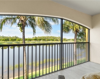 9510 Avellino Way - Photo Thumbnail 12