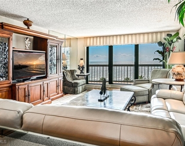4551 Gulf Shore Boulevard N - Photo Thumbnail 5