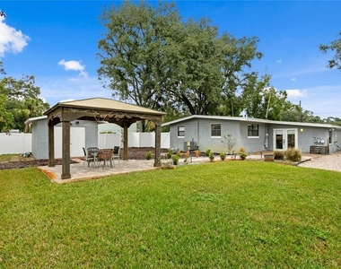 2407 S Lois Avenue - Photo Thumbnail 22