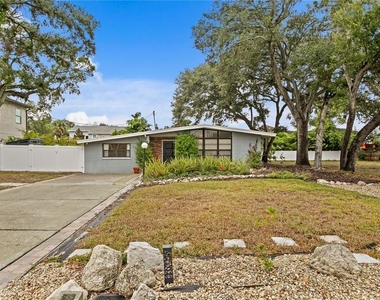 2407 S Lois Avenue - Photo Thumbnail 48