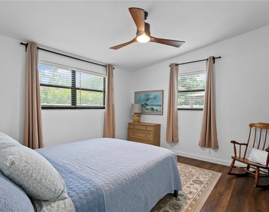 2407 S Lois Avenue - Photo Thumbnail 32