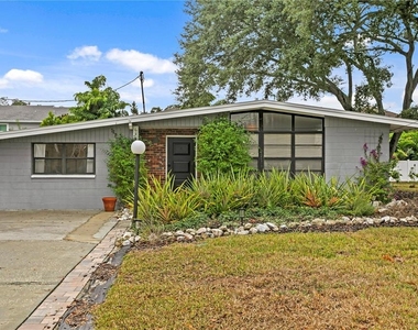 2407 S Lois Avenue - Photo Thumbnail 31