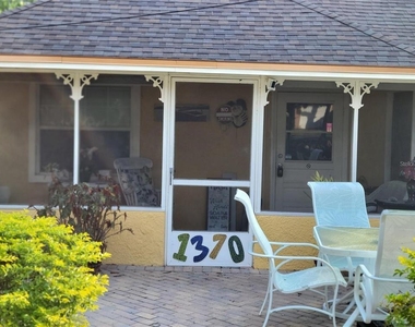 1370 Greenway Drive - Photo Thumbnail 1