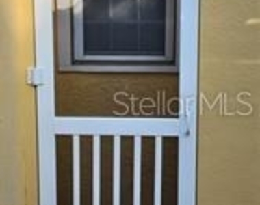 1370 Greenway Drive - Photo Thumbnail 34