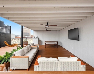 16 Howard Avenue - Photo Thumbnail 9
