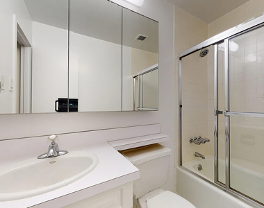 1 Astor Place - Photo Thumbnail 12