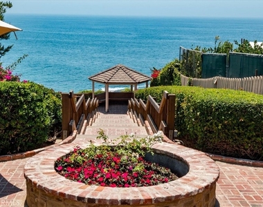 50 N La Senda Drive - Photo Thumbnail 57