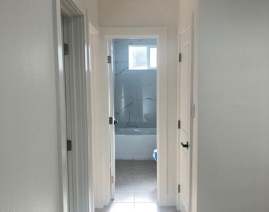 1101 W 106th Street - Photo Thumbnail 4