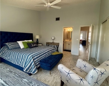 800 Meadowland Drive - Photo Thumbnail 9