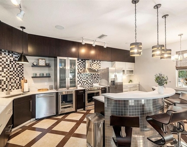 5701 S Macdill Avenue - Photo Thumbnail 5