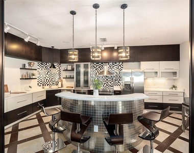 5701 S Macdill Avenue - Photo Thumbnail 13