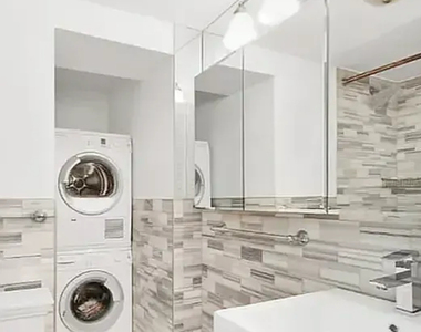 248 Mott Street - Photo Thumbnail 5